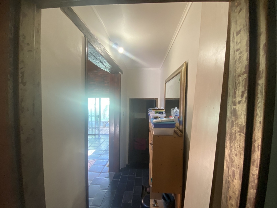 To Let 2 Bedroom Property for Rent in Muizenberg Western Cape